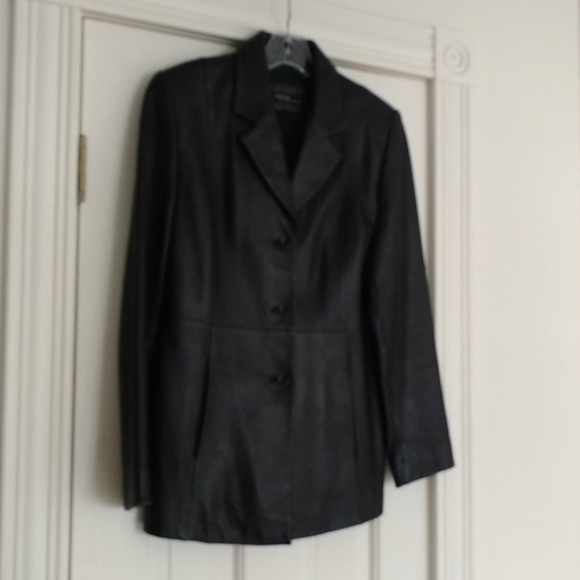 Black leather jacket - Picture 1 of 1